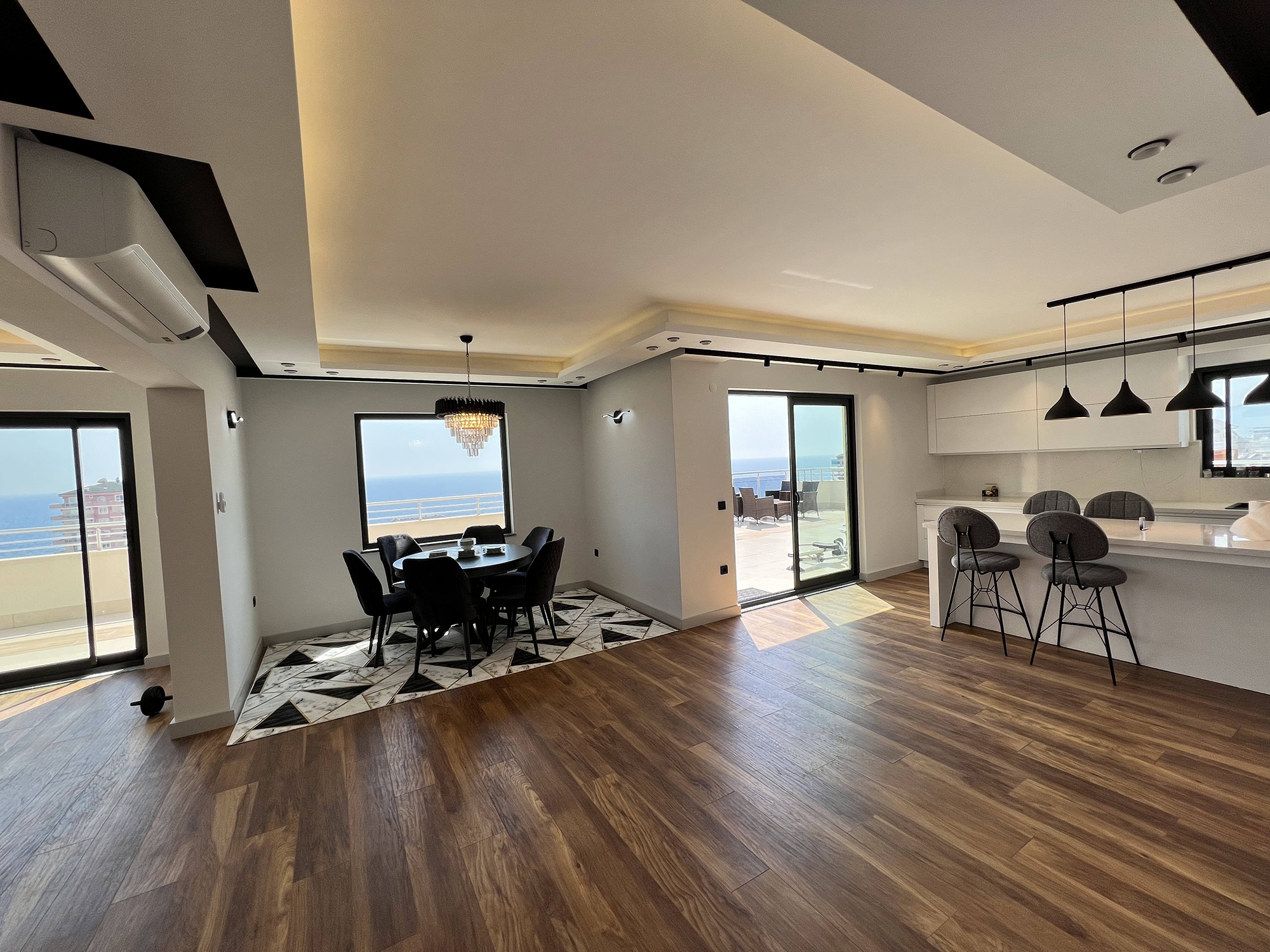 Luxurious 4+1 Sea View Apartment with Pool & Fitness, Alanya - Mahmutlar