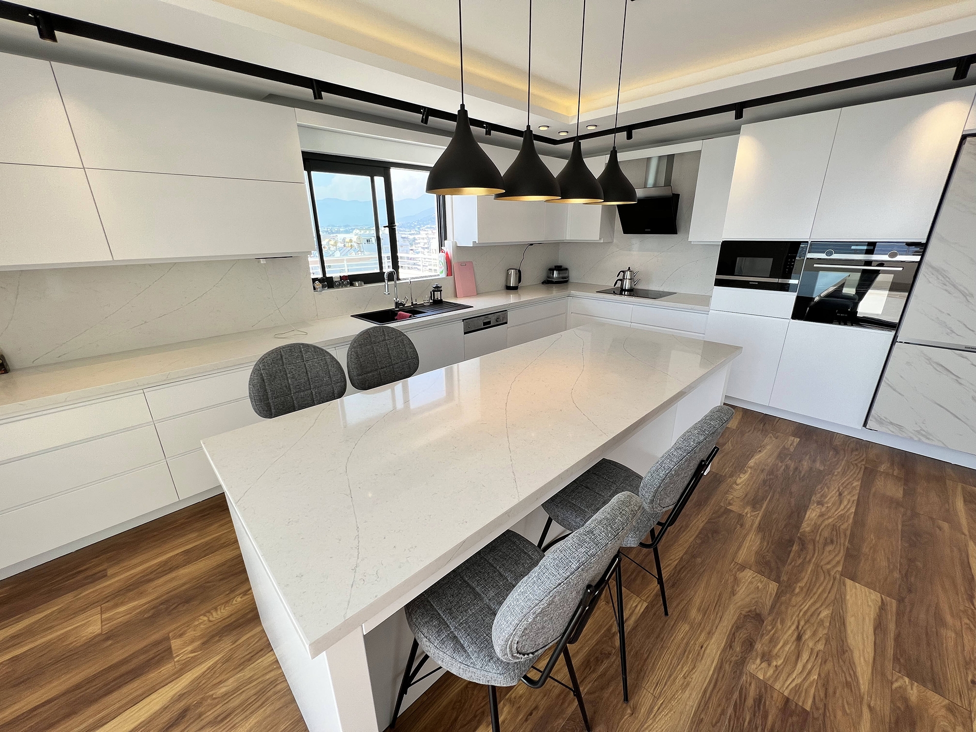 Luxurious 4+1 Sea View Apartment with Pool & Fitness, Alanya - Mahmutlar