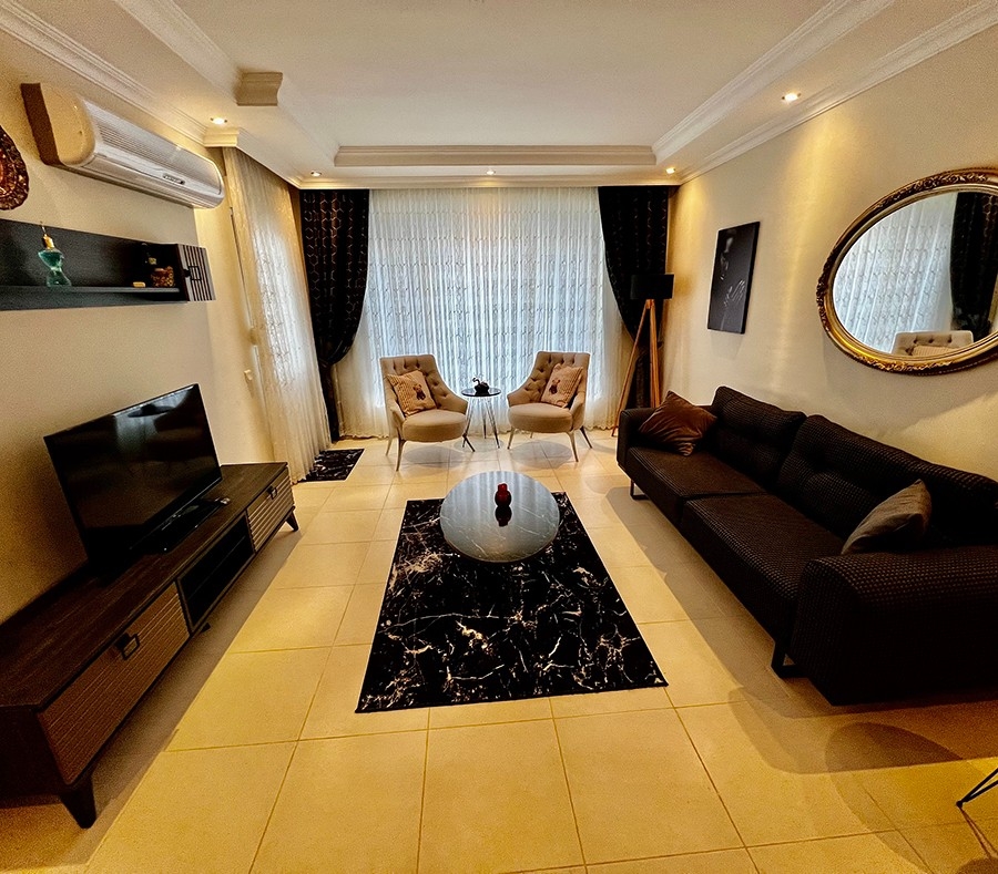Castle and Mountain Views 2+1 Apartment in Mahmutlar, Alanya
