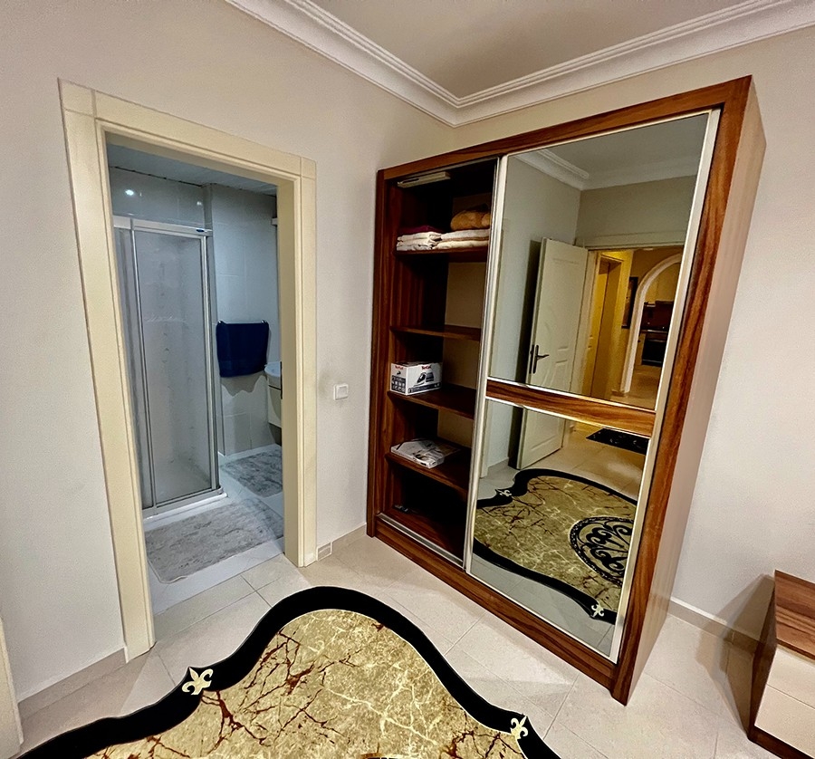 Castle and Mountain Views 2+1 Apartment in Mahmutlar, Alanya