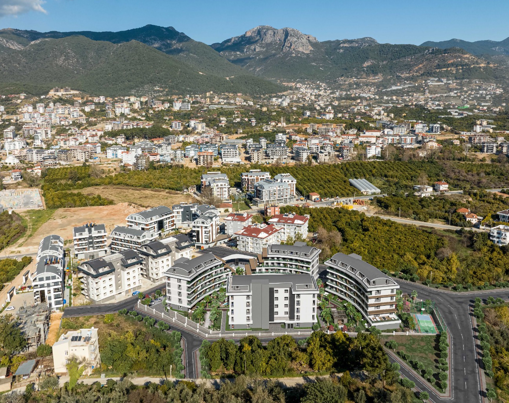 Luksuriøs 1+1 med utsikt over slottet og fjellene i Oba, Alanya