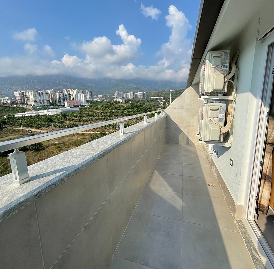 Gorgeous 2 bedroom penthouse in Mahmutlar, Alanya