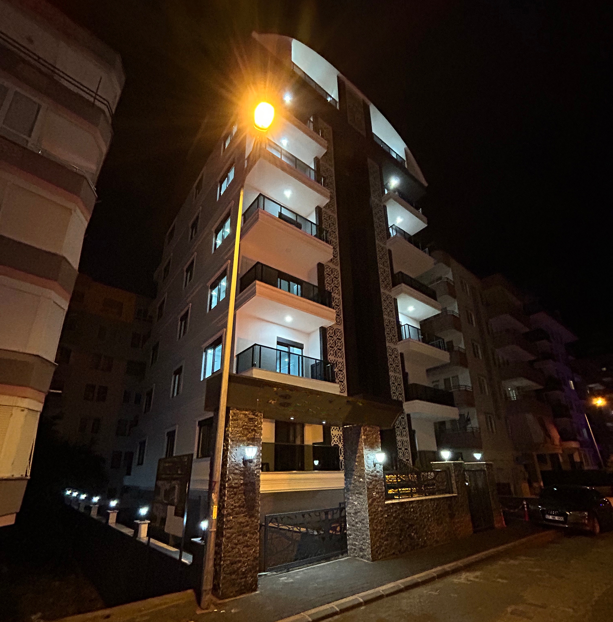 Bergblick 1+1 Wohnung in Mahmutlar, Alanya
