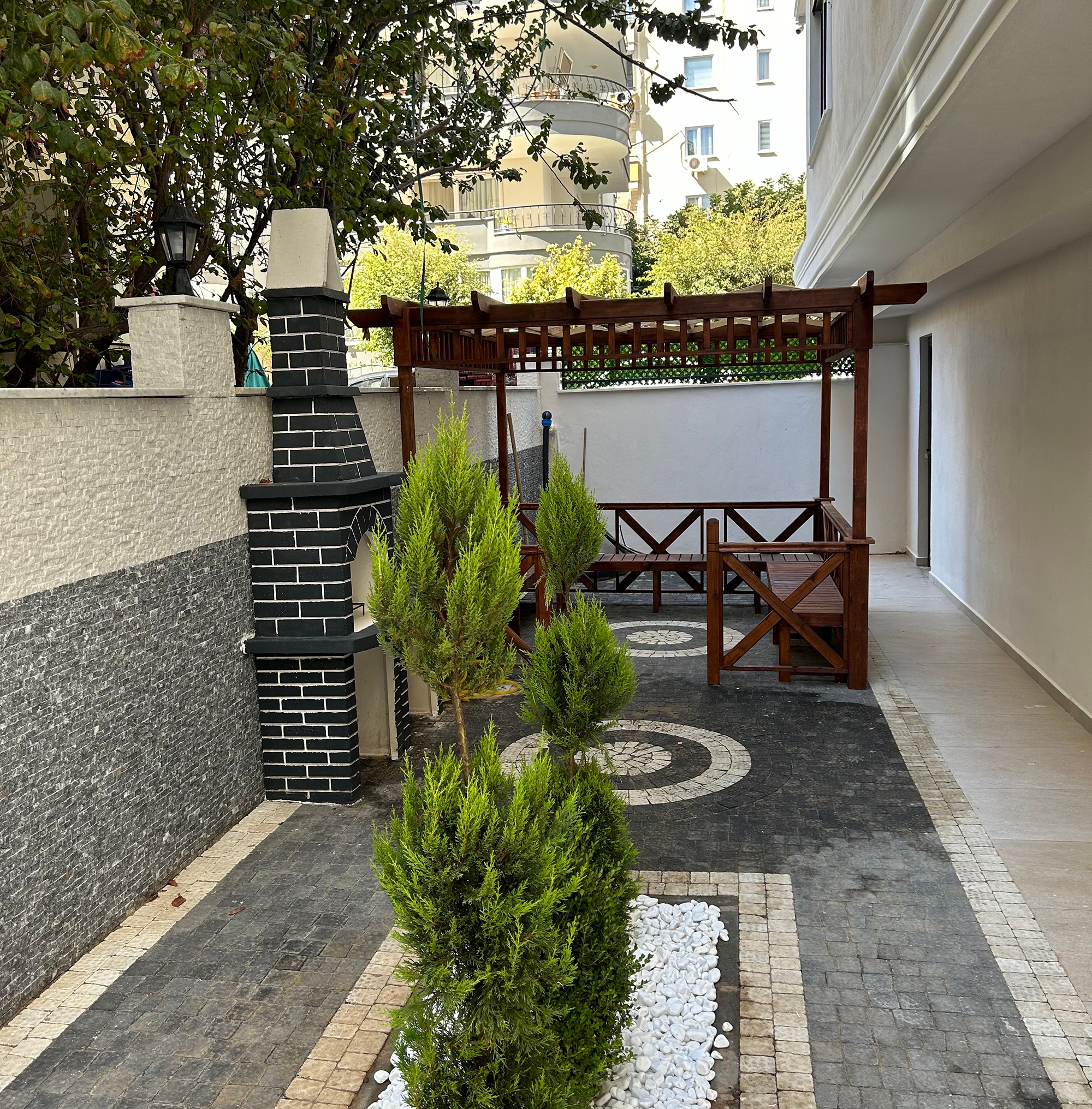 Bergblick 1+1 Wohnung in Mahmutlar, Alanya
