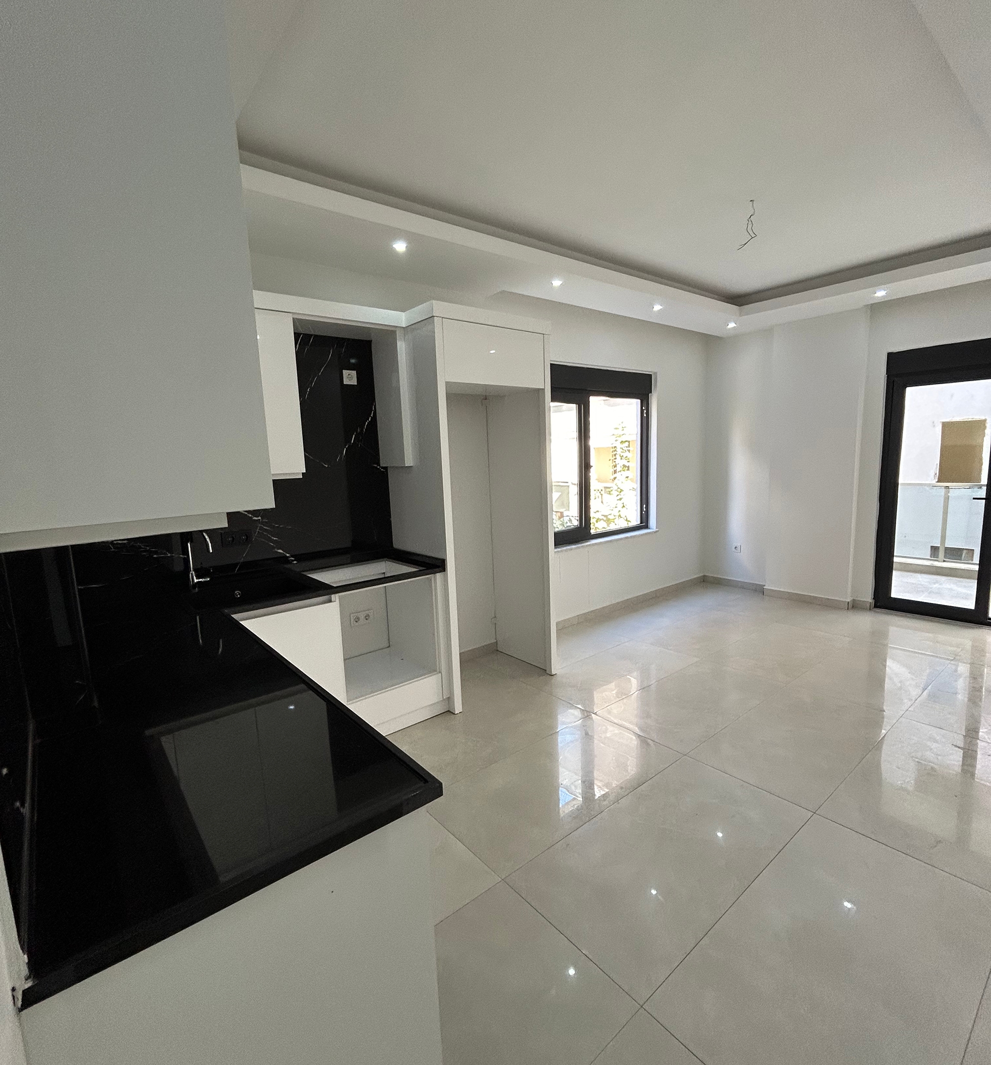 Bergblick 1+1 Wohnung in Mahmutlar, Alanya