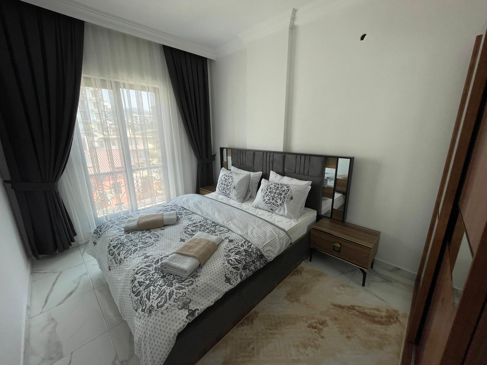 Solrig 1+1 Lejlighed med Bjergudsigt, Mahmutlar