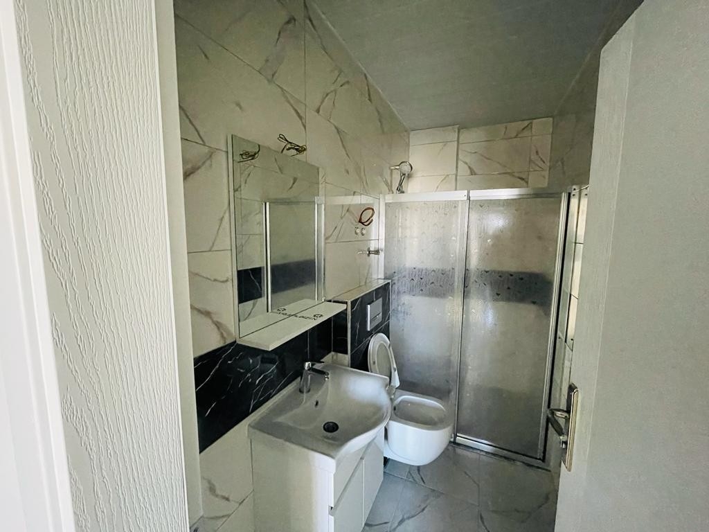 Bergblick 2+1 Wohnung mit Pool und Fitness in Alanya - Mahmutlar