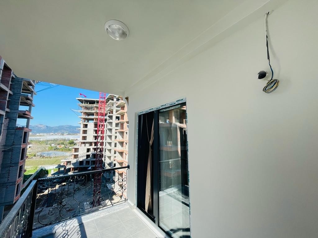 Bergblick 2+1 Wohnung mit Pool und Fitness in Alanya - Mahmutlar