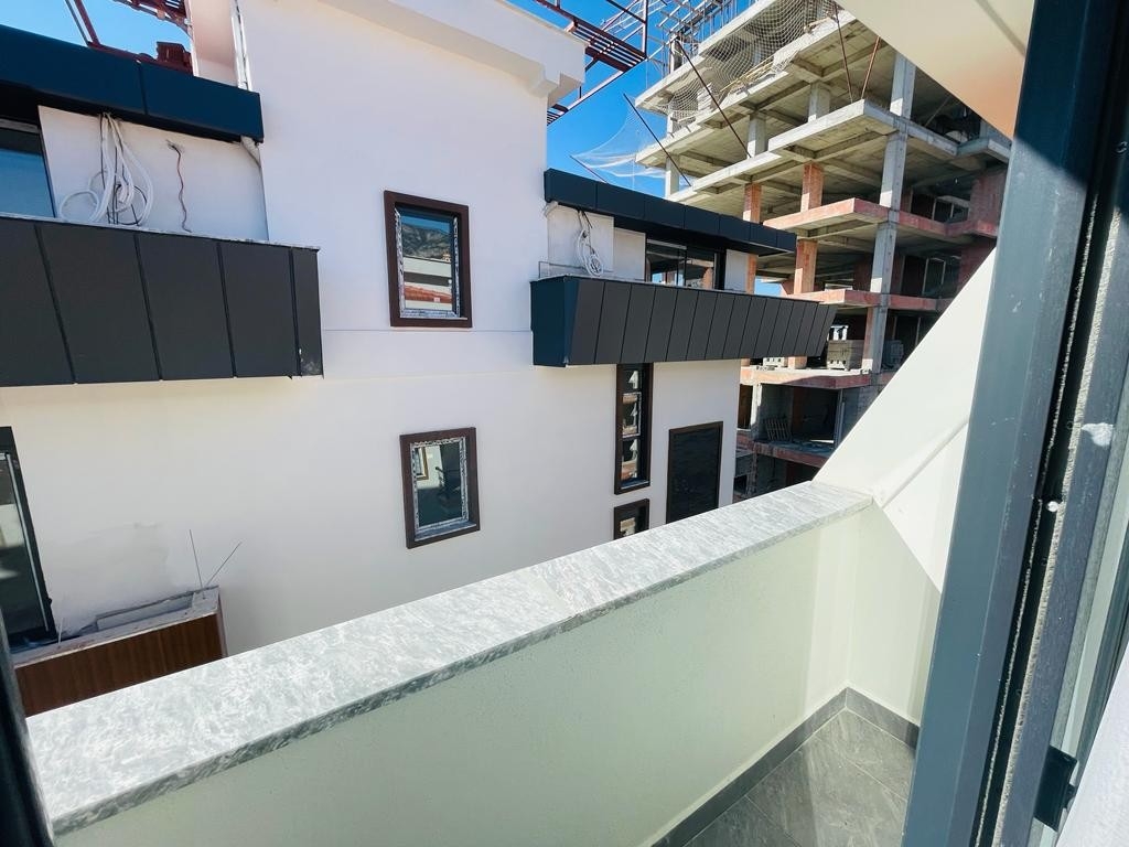 Bergblick 2+1 Wohnung mit Pool und Fitness in Alanya - Mahmutlar