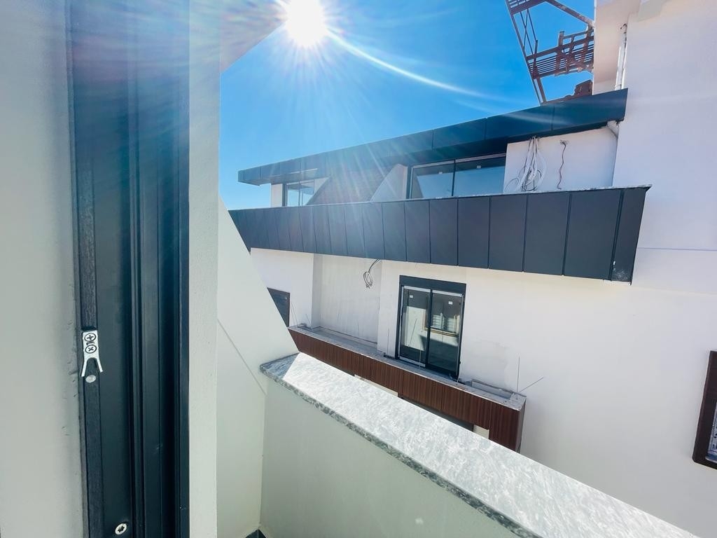 Bergblick 2+1 Wohnung mit Pool und Fitness in Alanya - Mahmutlar