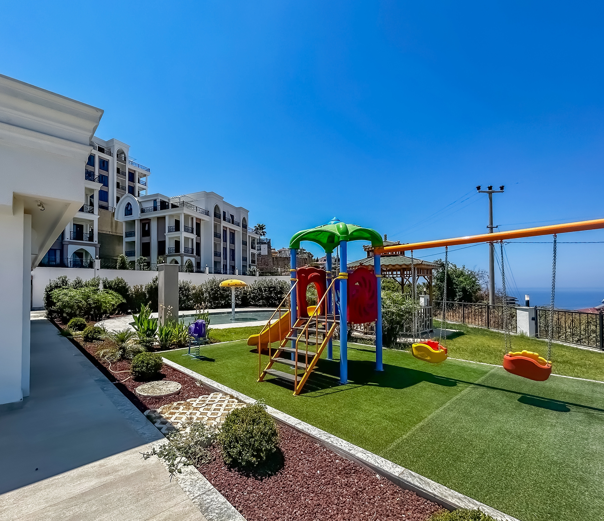 Luxury 1+1 Apartment with Sea and Mountain Views, Alanya - Kargicak