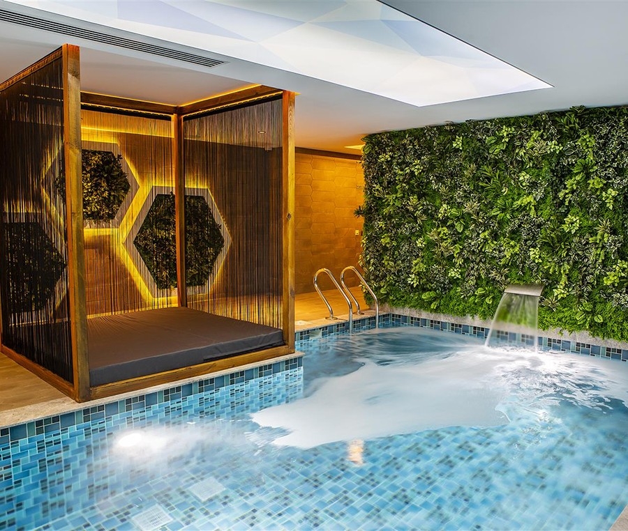 Luxuriöses 2+1 Penthouse mit Burg- und Bergblick, Alanya Zentrum