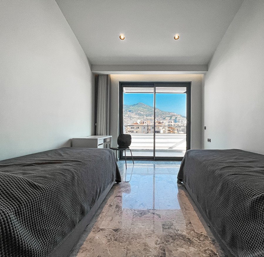 Luxuriöses 2+1 Penthouse mit Burg- und Bergblick, Alanya Zentrum