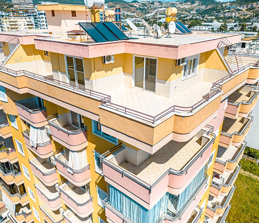 4+1 Penthouse med Hav- og Bjergudsigt i Alanya, Mahmutlar