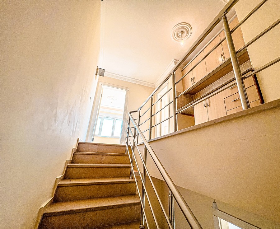 4+1 Penthouse med Hav- og Bjergudsigt i Alanya, Mahmutlar