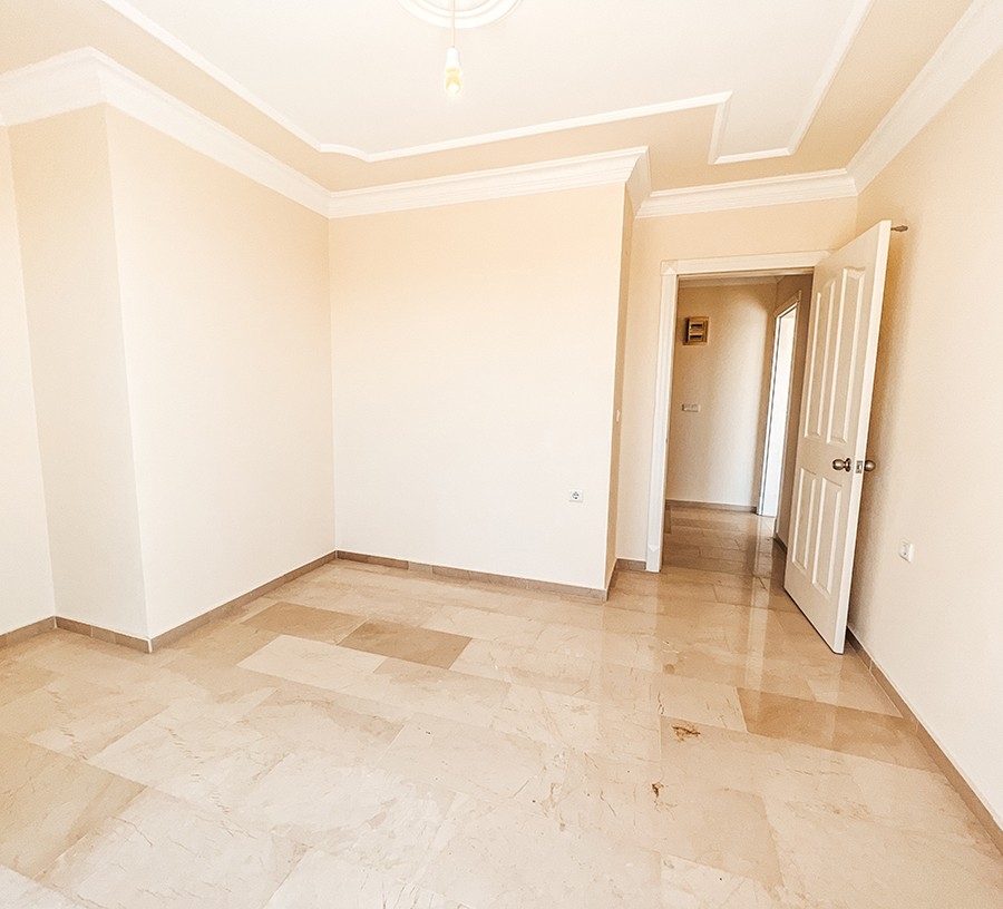 4+1 Penthouse med Hav- og Bjergudsigt i Alanya, Mahmutlar
