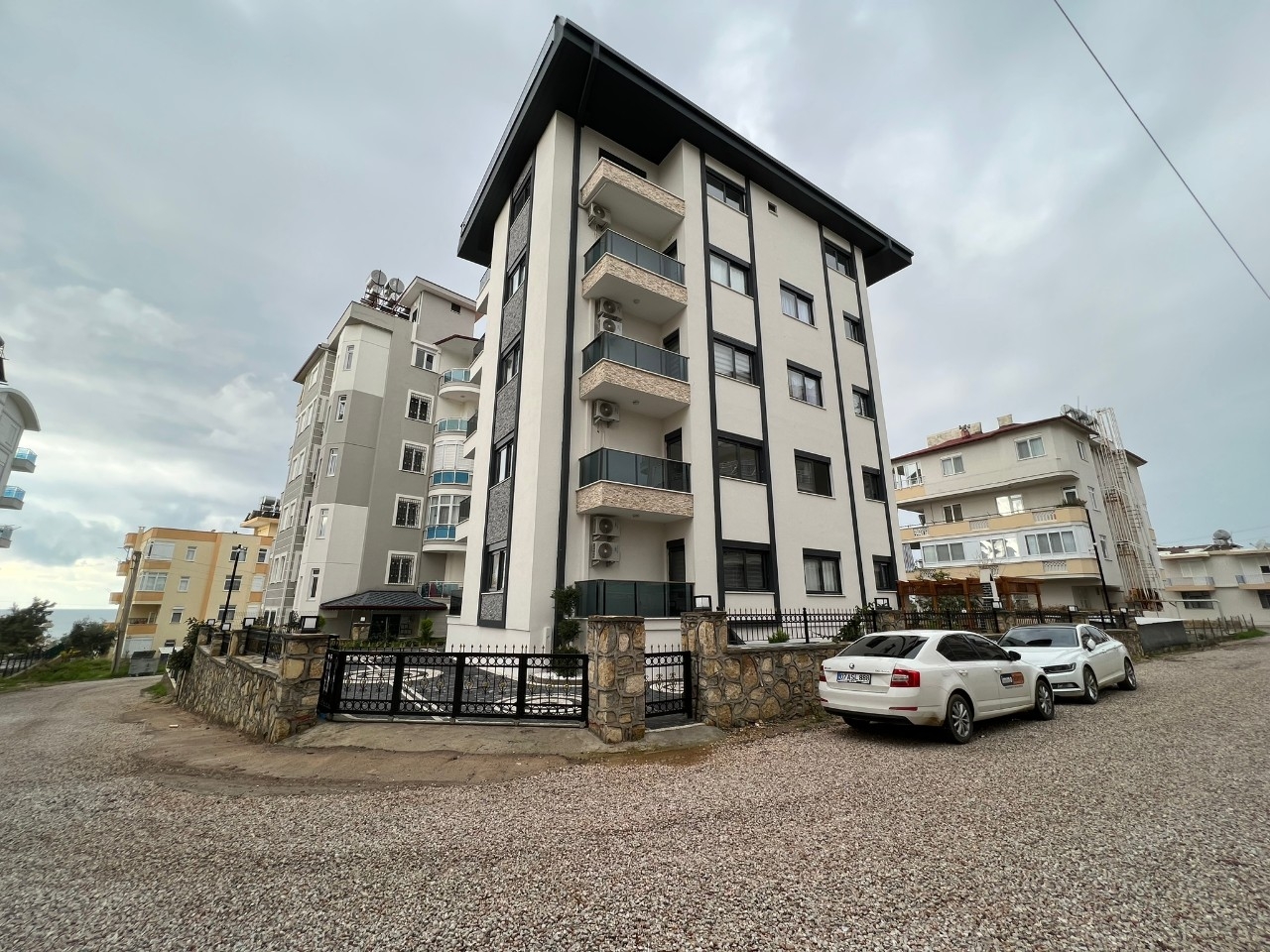 2-bedroom apartment in recently built new complex in Avsallar