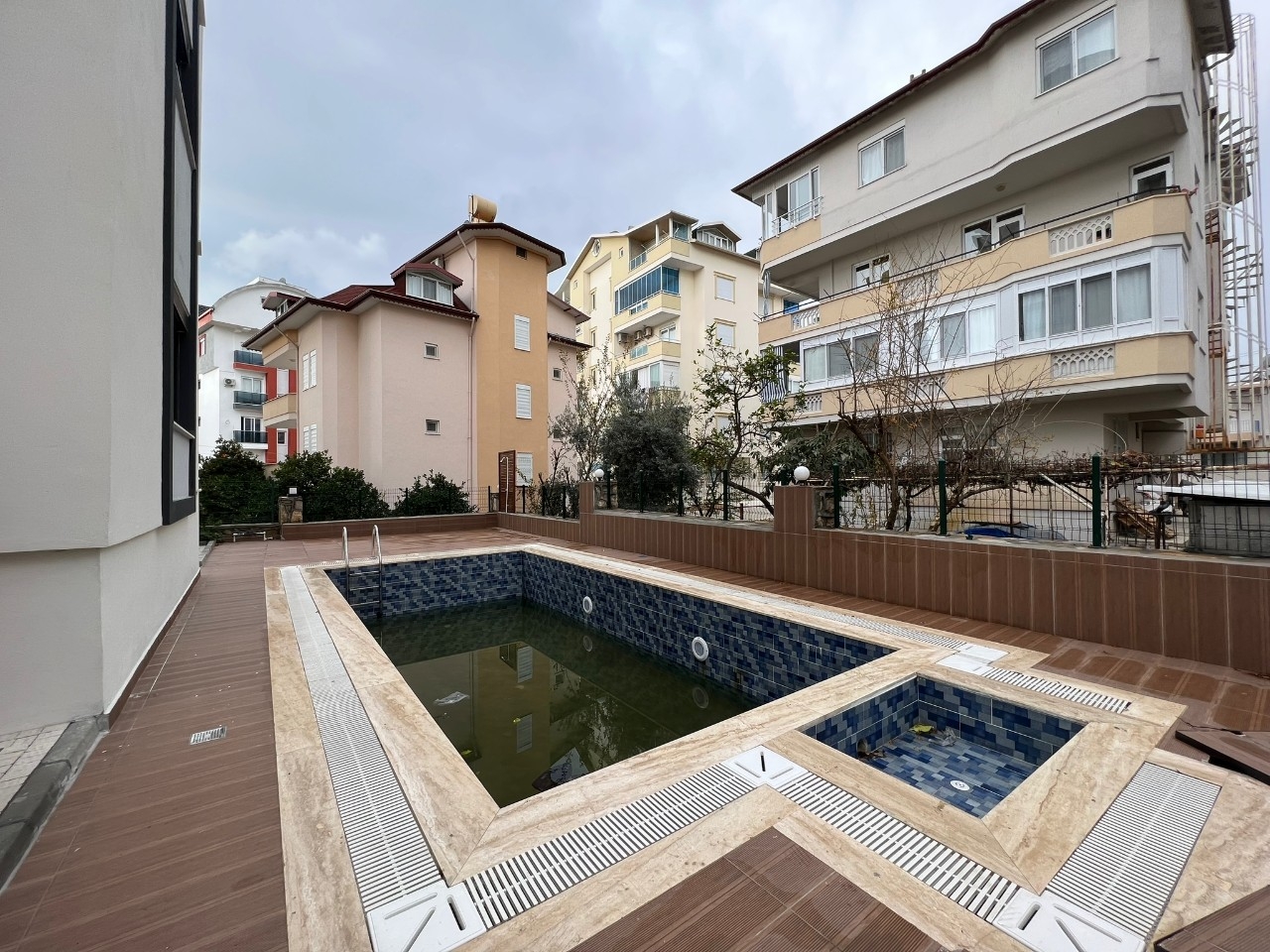 2-bedroom apartment in recently built new complex in Avsallar