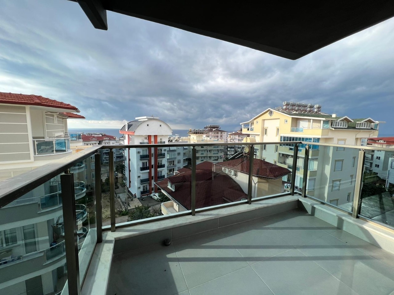 2-bedroom apartment in recently built new complex in Avsallar