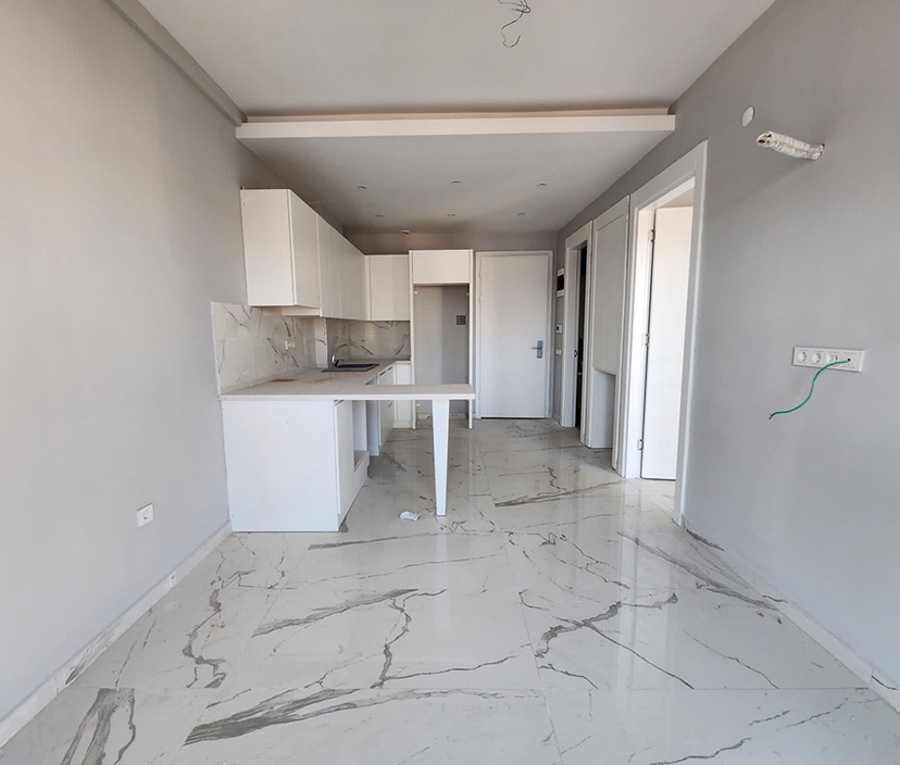 One-bedroom apartment in a newly built complex, Alanya downtown