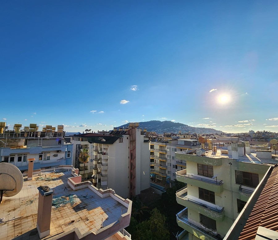 One-bedroom apartment in a newly built complex, Alanya downtown