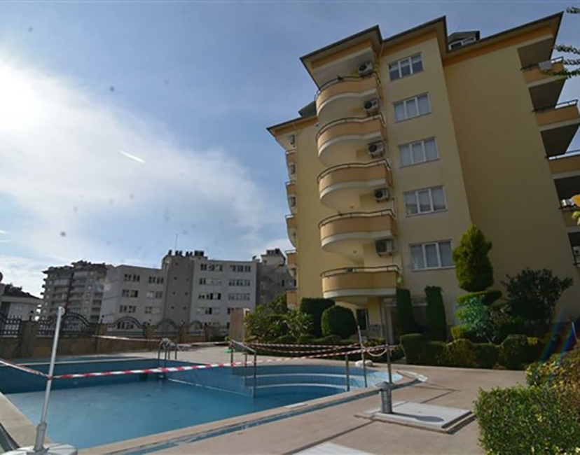 Spacious 4+1 Apartment with Mountain View in Cikcilli