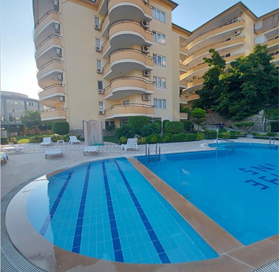 Spacious 4+1 Apartment with Mountain View in Cikcilli