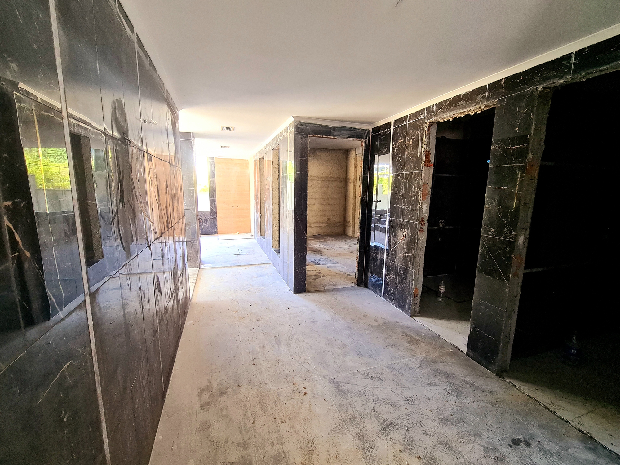 Luxurious 2+1 Apartment with Mountain View, Alanya - Oba