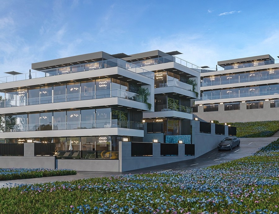 New luxury apartments centrally located with sea view