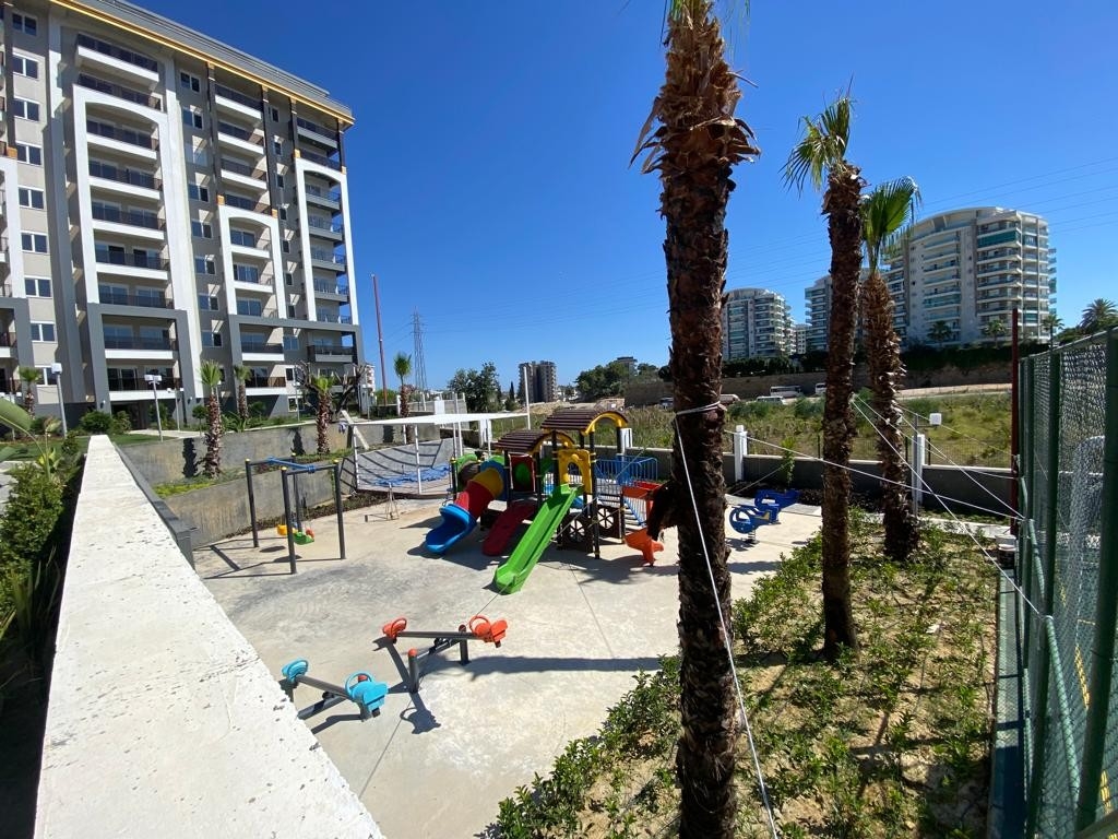 Luxuriöses 1+1 Apartment mit Bergblick, Alanya Avsallar