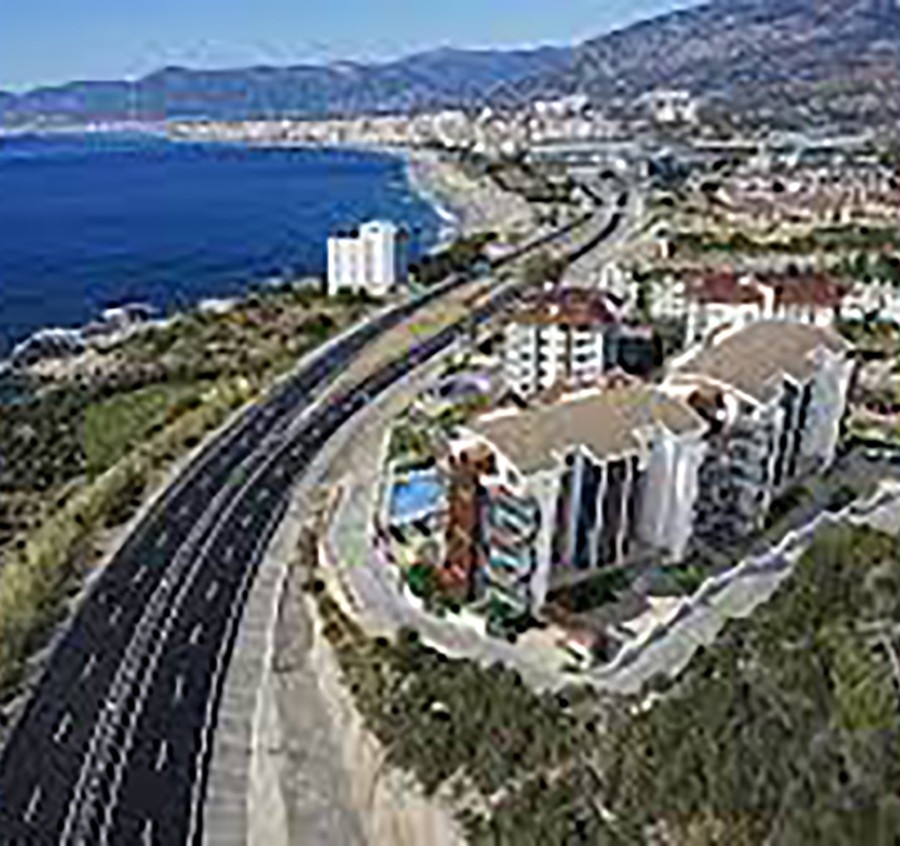 Exlusive apartment on the beachfront in Kargicak, Alanya