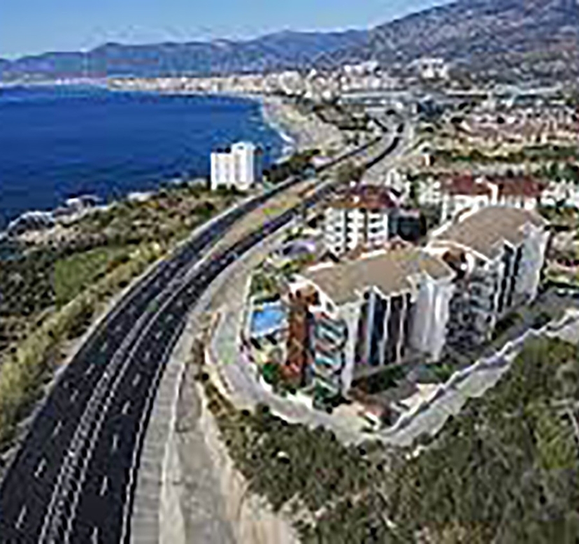 Exlusive apartment on the beachfront in Kargicak, Alanya