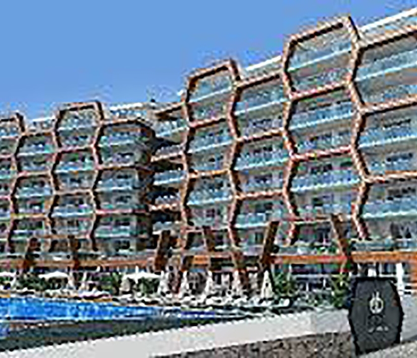 Exlusive apartment on the beachfront in Kargicak, Alanya