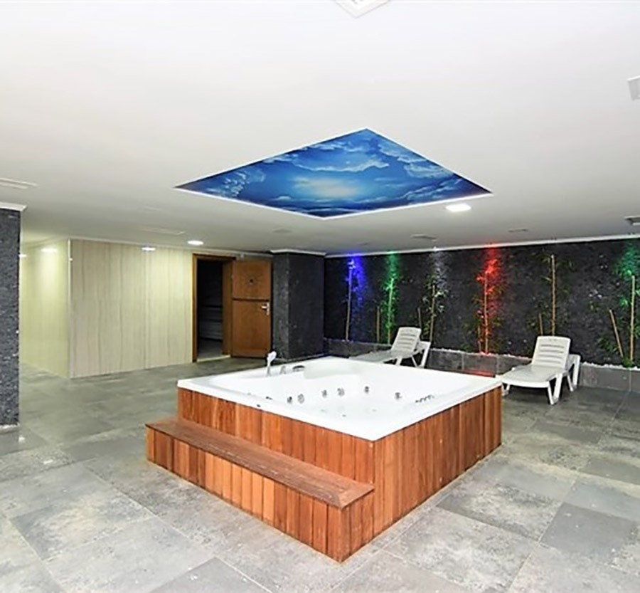 A 1 bedroom apartment in a residential complex in Alanya