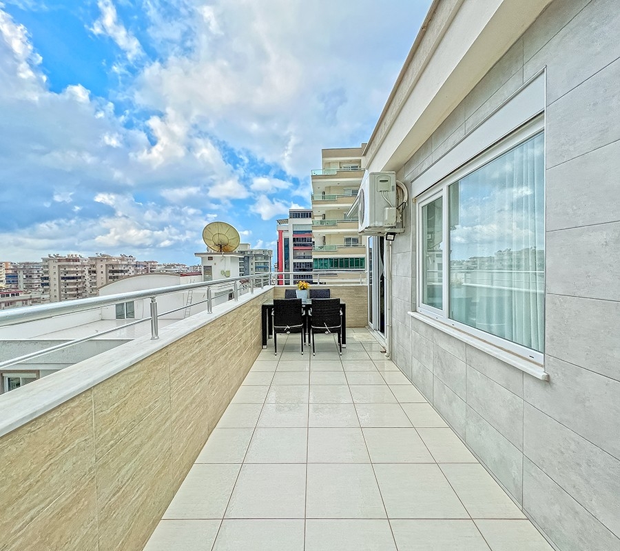 2+1 Slottutsikt Penthouse i Mahmutlar, Alanya