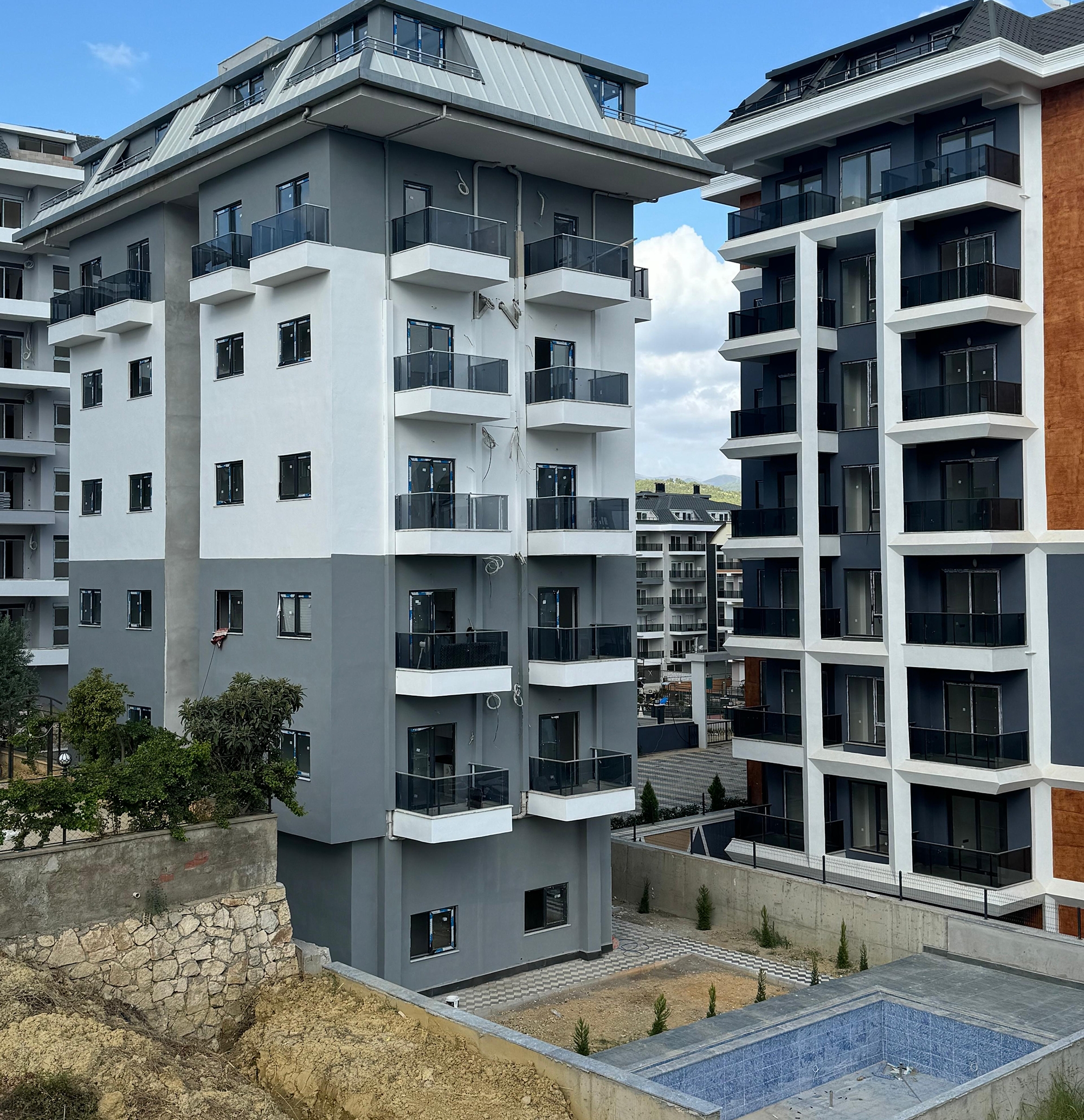 Mountain View 1+1 Apartment with Pool and Fitness in Avsallar