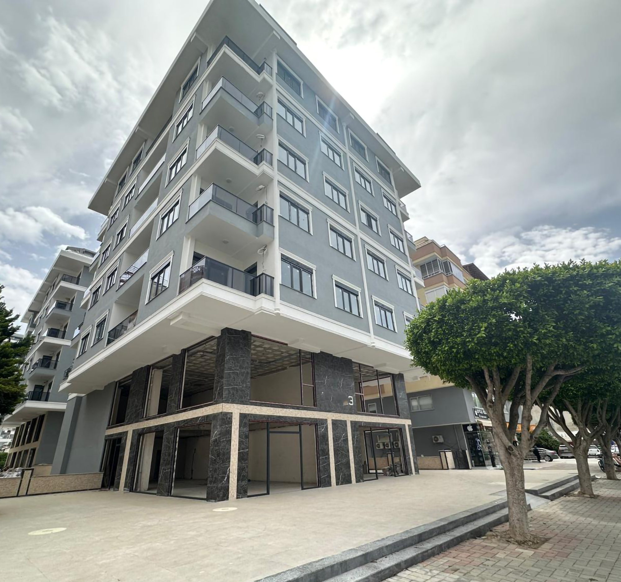 Luxury 1+1 Apartment with Castle and Mountain Views, Alanya - Mahmutlar