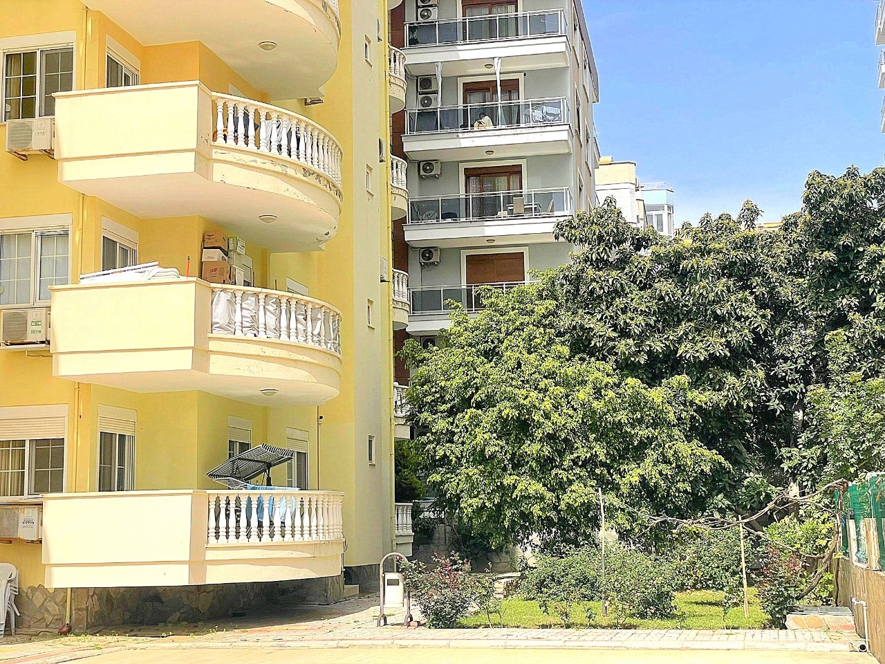 Furnished 2-bedroom apartment 350m from the beach in Mahmutlar