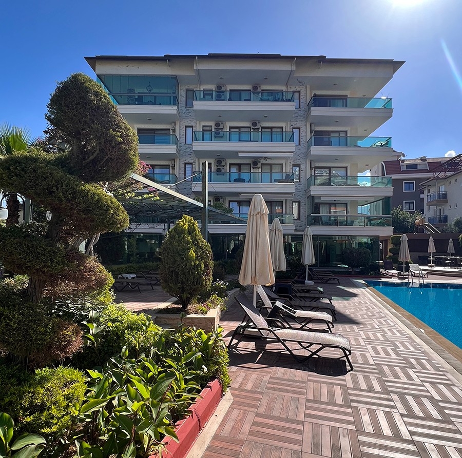 Luksuriøs 2+1 Lejlighed med Udsigt til Slot og Bjerge i Alanya - Oba