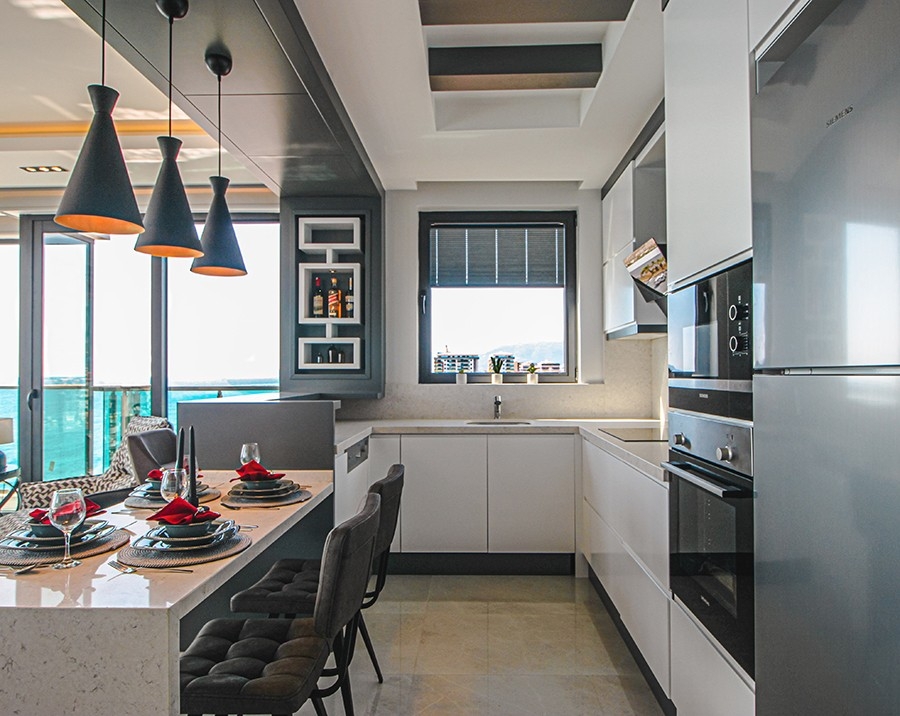 Luxury 2-bedroom beachfront apartment in Mahmutlar