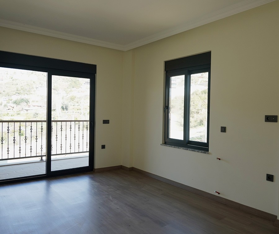 Lyxig 3+1 Villa med utsikt över slott och berg, Alanya - Kargicak