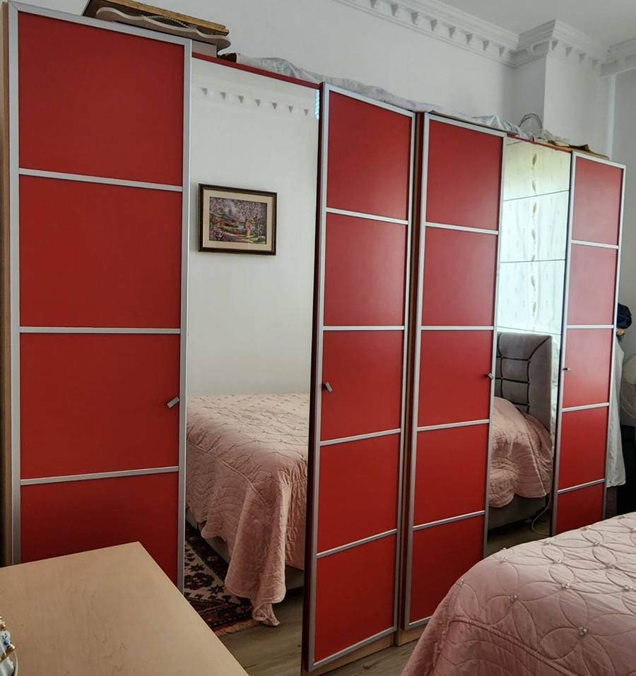 Furnished 3+1 luxury apartment right by the sea in Alanya