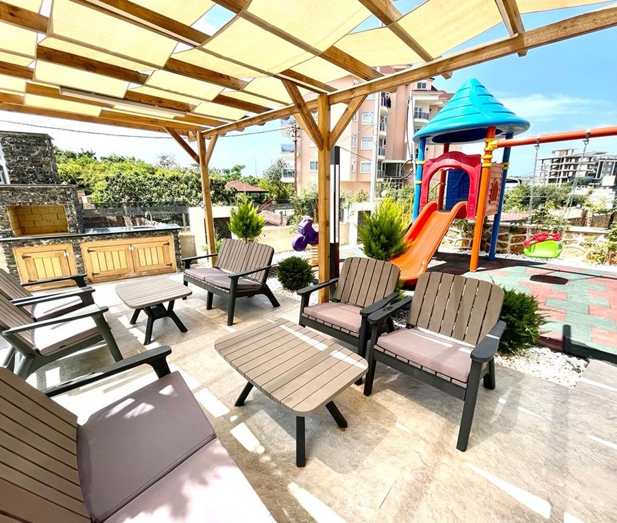 Luxury 2+1 Garden Floor with Mountain View, Alanya - Oba