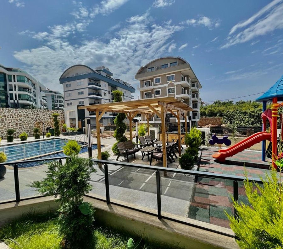 Luxury 2+1 Garden Floor with Mountain View, Alanya - Oba