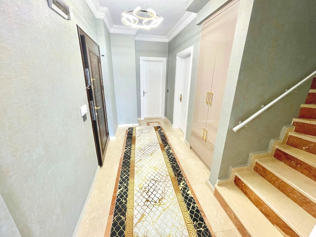 3+1 Penthouse with Castle and Mountain Views, Alanya - Oba