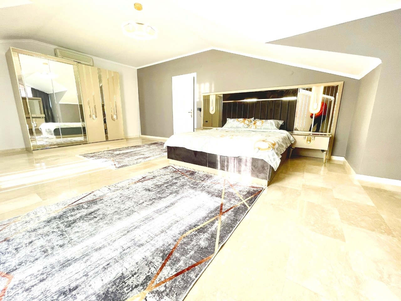 3+1 Penthouse with Castle and Mountain Views, Alanya - Oba