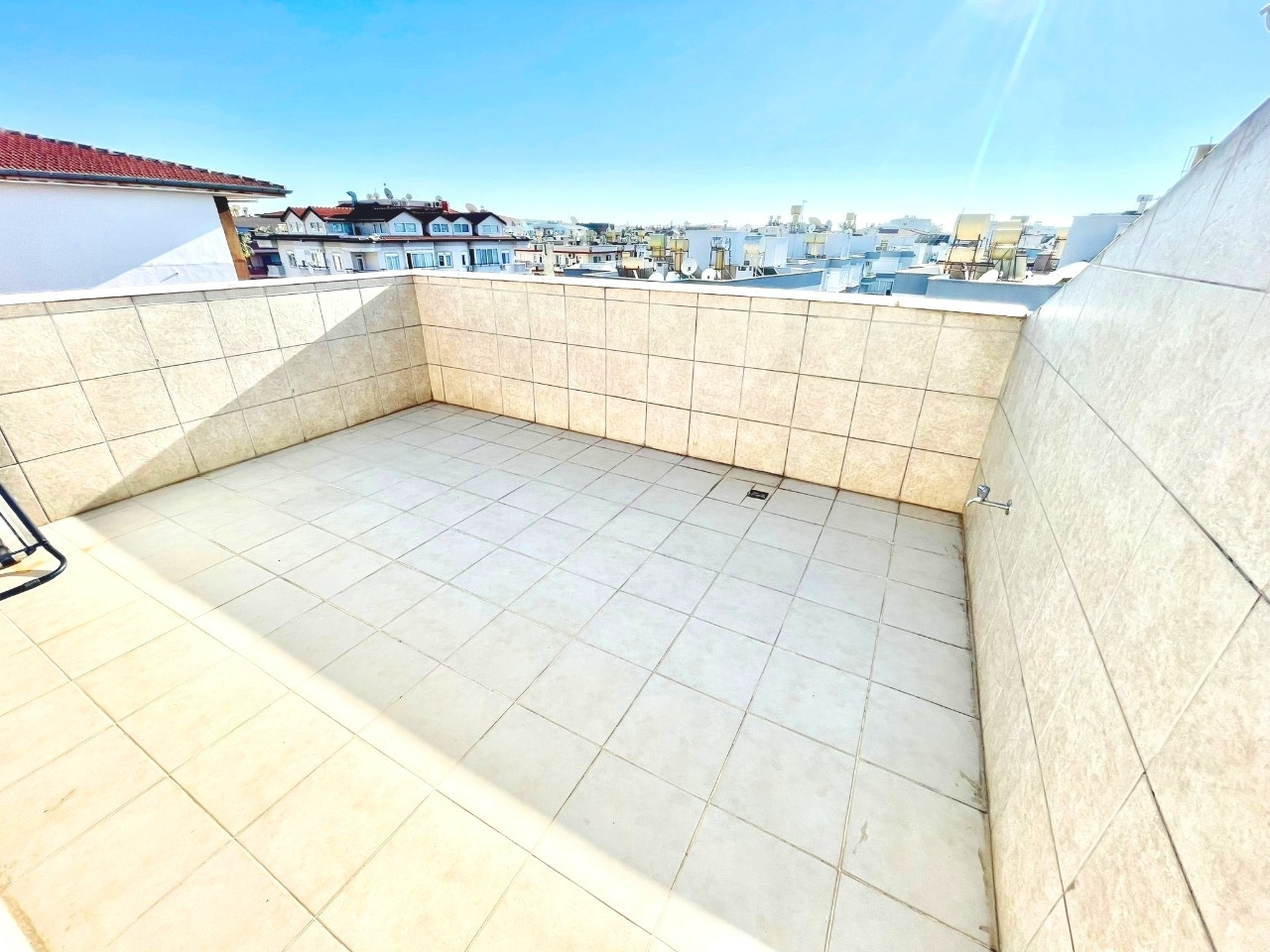 3+1 Penthouse with Castle and Mountain Views, Alanya - Oba