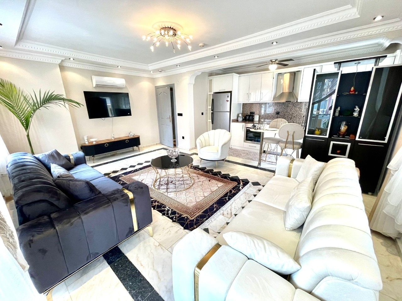 2+1 Wohnung mit Bergblick in Oba, Alanya