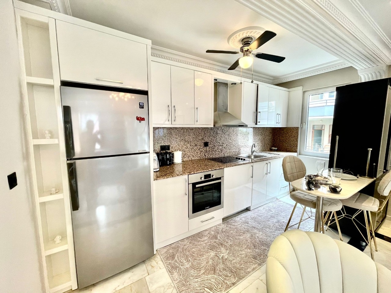 2+1 Wohnung mit Bergblick in Oba, Alanya