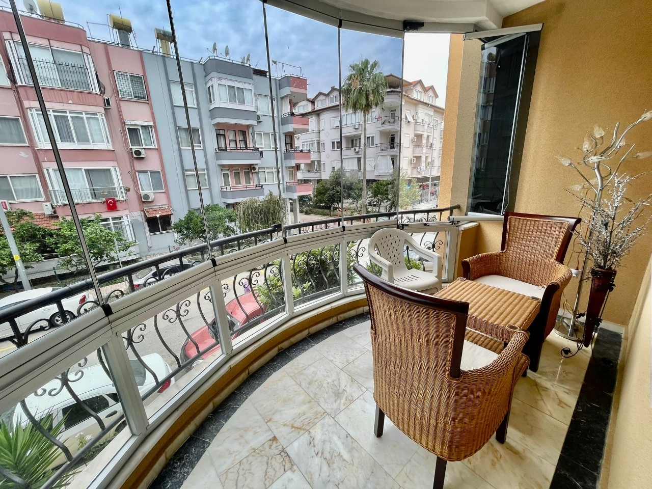 2+1 Wohnung mit Bergblick in Oba, Alanya